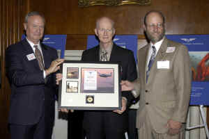 NAA 20-half.jpg (383634 bytes)